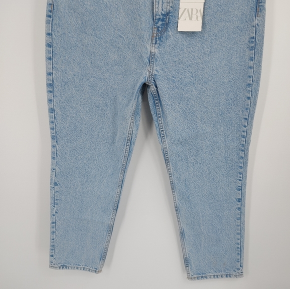 Zara | "Classic Mom Fit" jeans - Picture 3 of 12